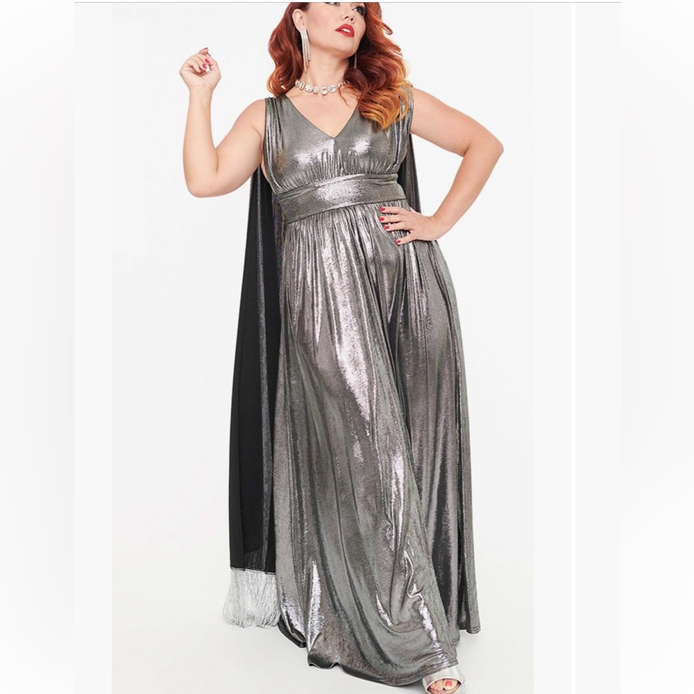 Elegant Silver Women's Dress with Capelets